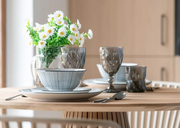 Pastel Blue Studio Grunwald With Garden & Parking Poznan By Noclegi Renters