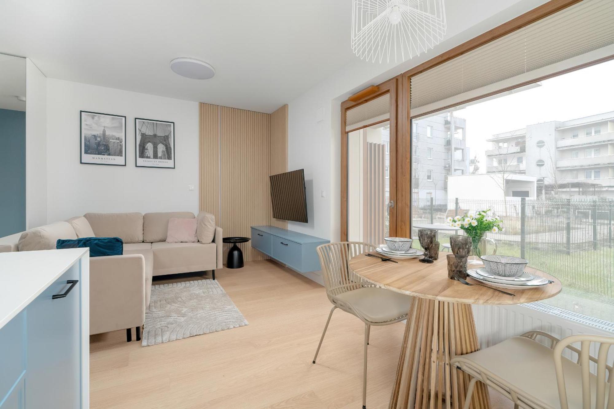 Pastel Blue Grunwald With Garden & Parking By Renters Апартаменти Познань