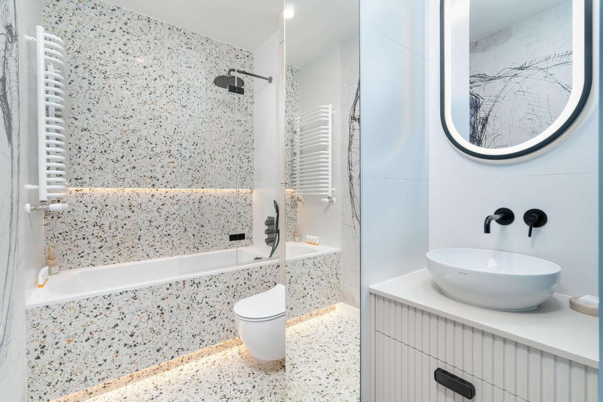Pastel Blue Grunwald With Garden & Parking By Renters * Познань